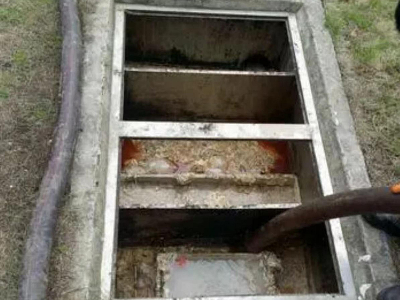 涧西隔油池清理